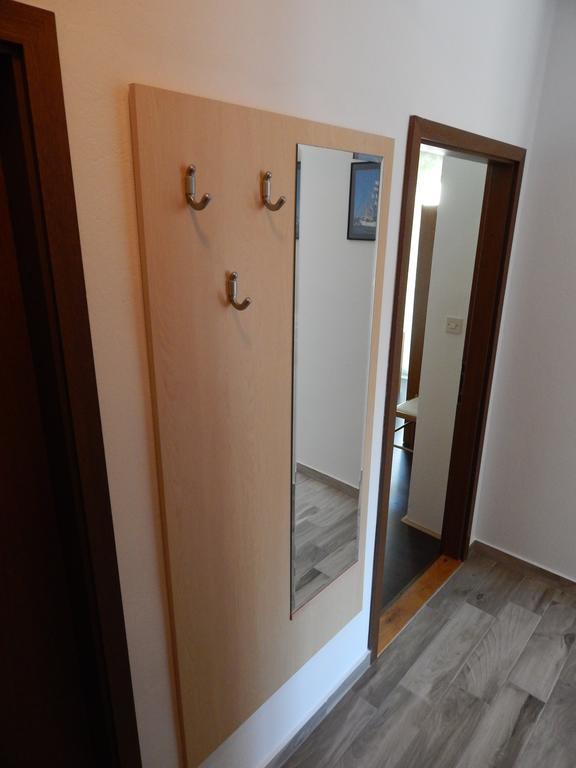 Apartment Martina Banjol 外观 照片