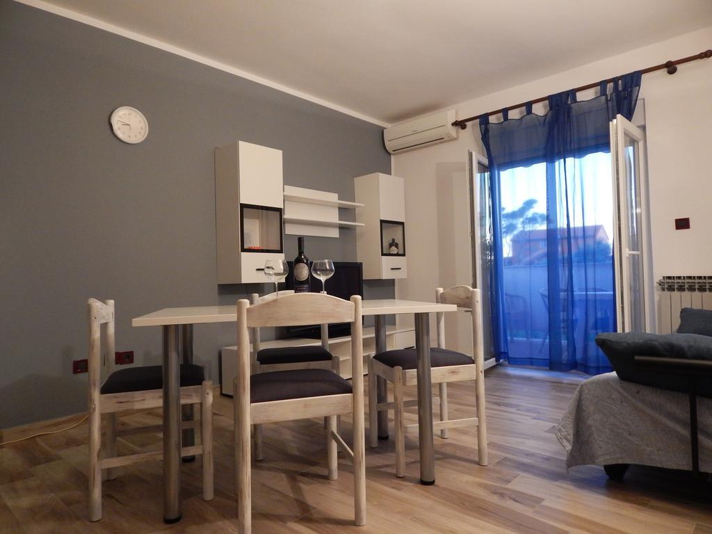 Apartment Martina Banjol 外观 照片