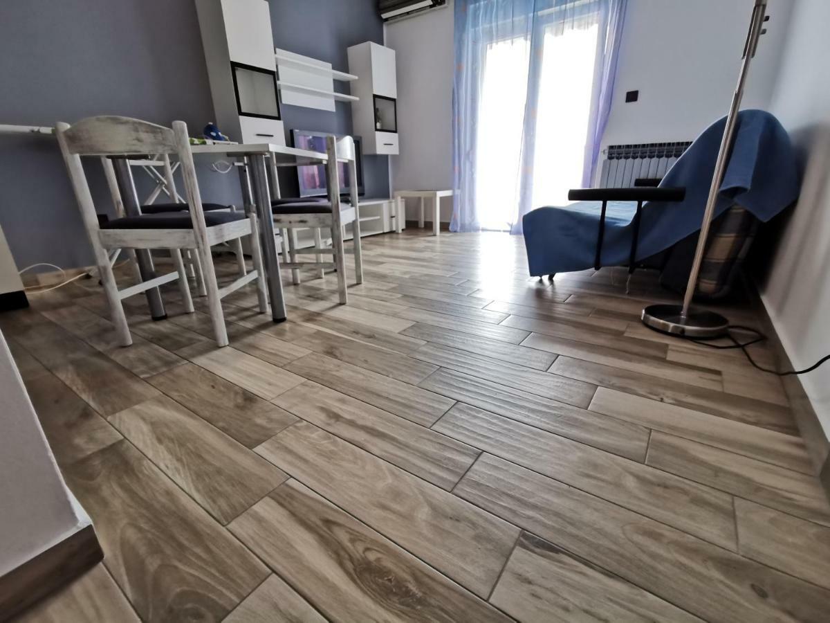 Apartment Martina Banjol 外观 照片